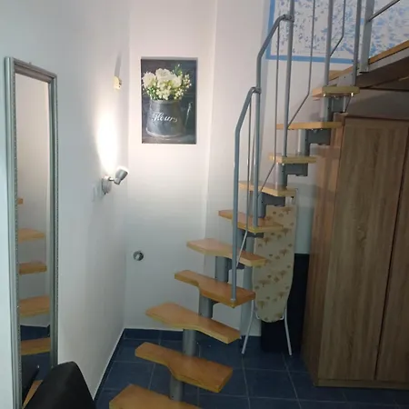 Gregovica Apartament *